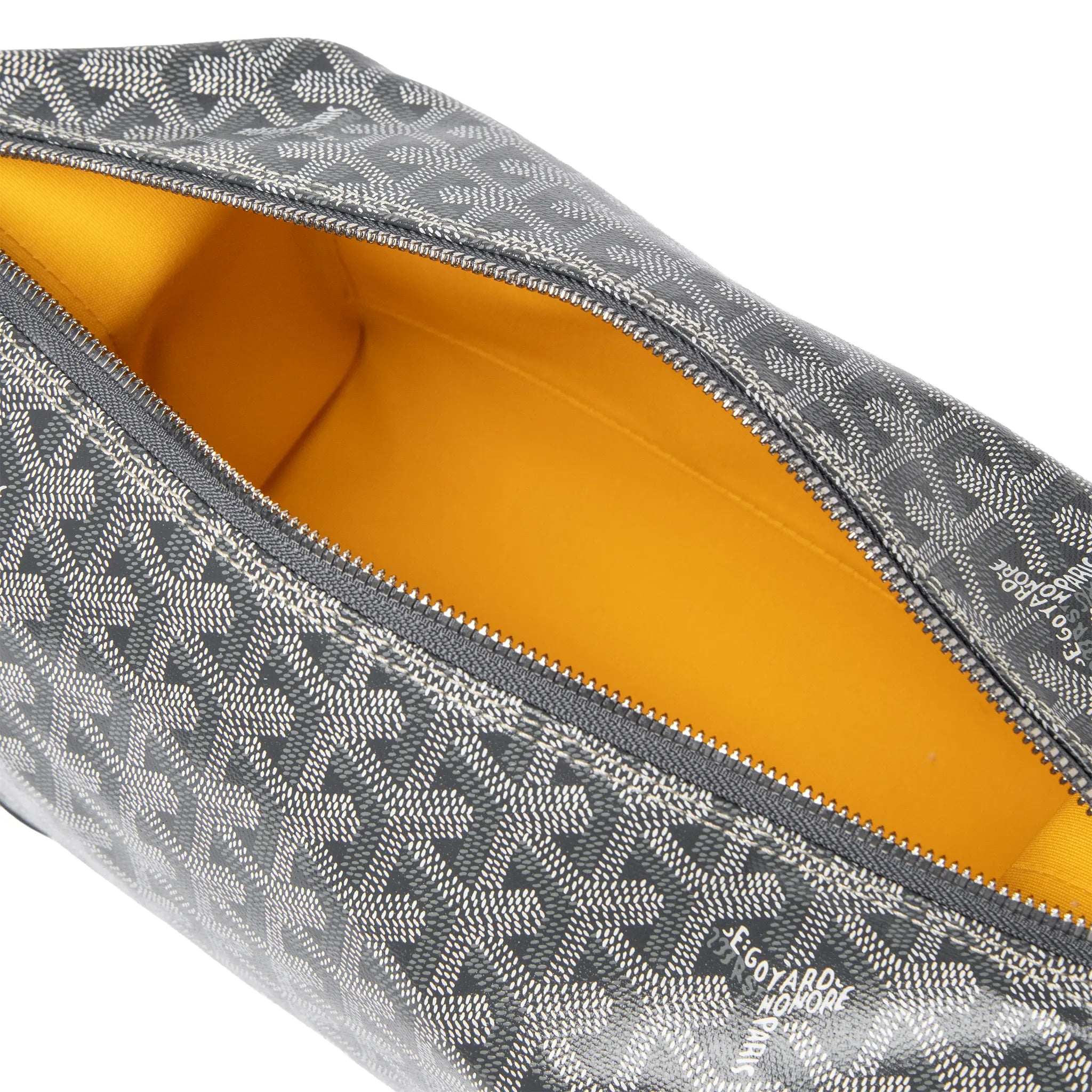 Inside View of Goyard Bowling 25 Grey Toiletry Bag BOWLIN025TY01CL03P